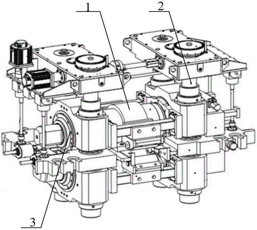 Rolling mill and pretightening balance system thereof