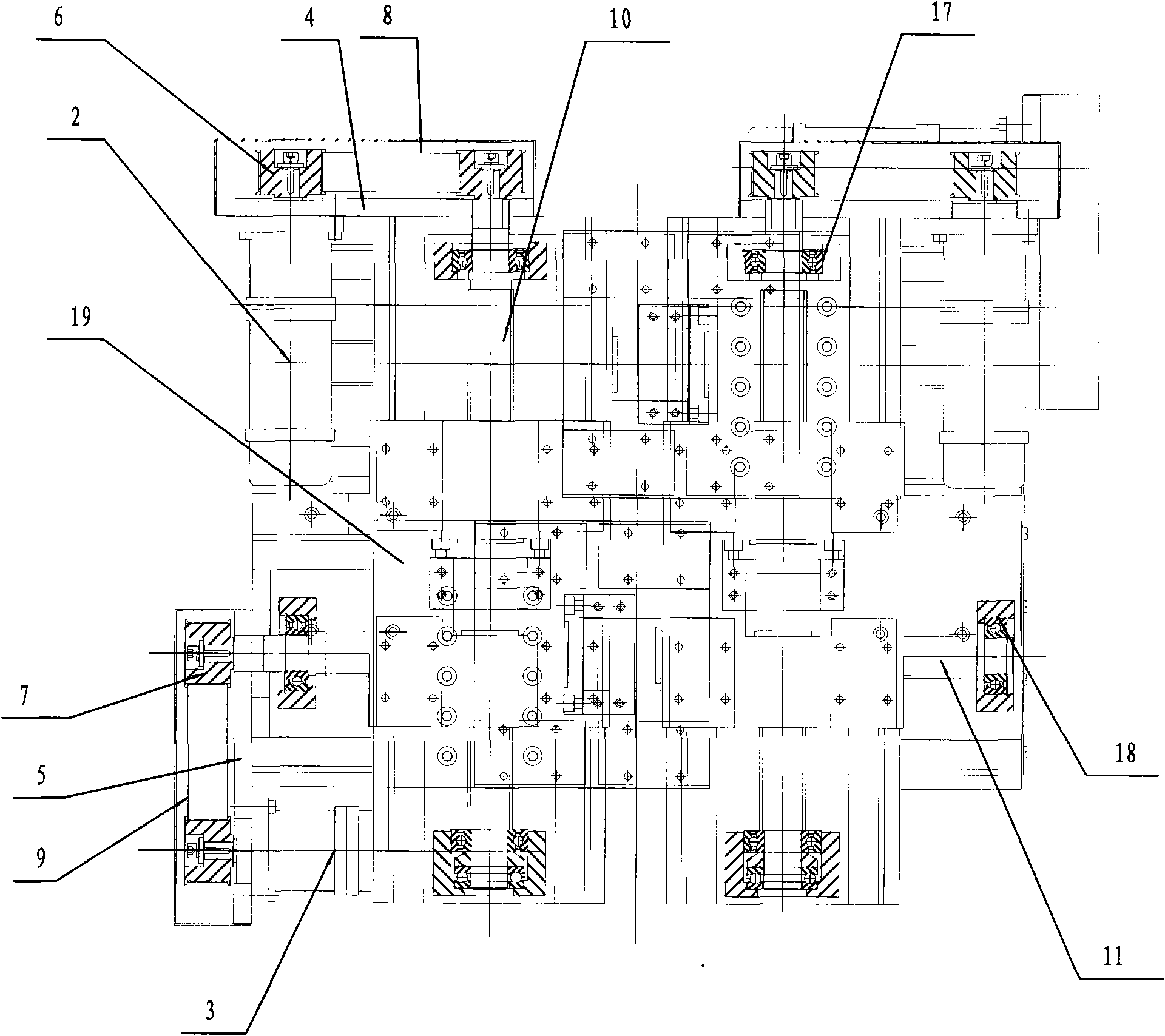 Tracking device for welding hull longitudinal