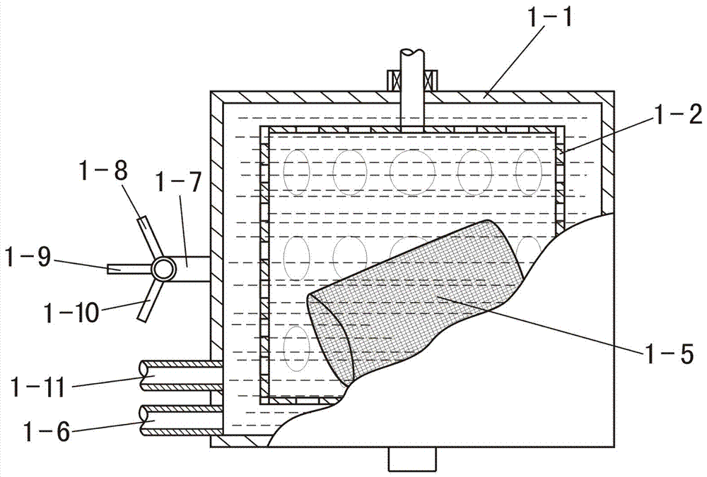 A method and equipment for extracting medicinal active ingredients of Chinese medicinal materials