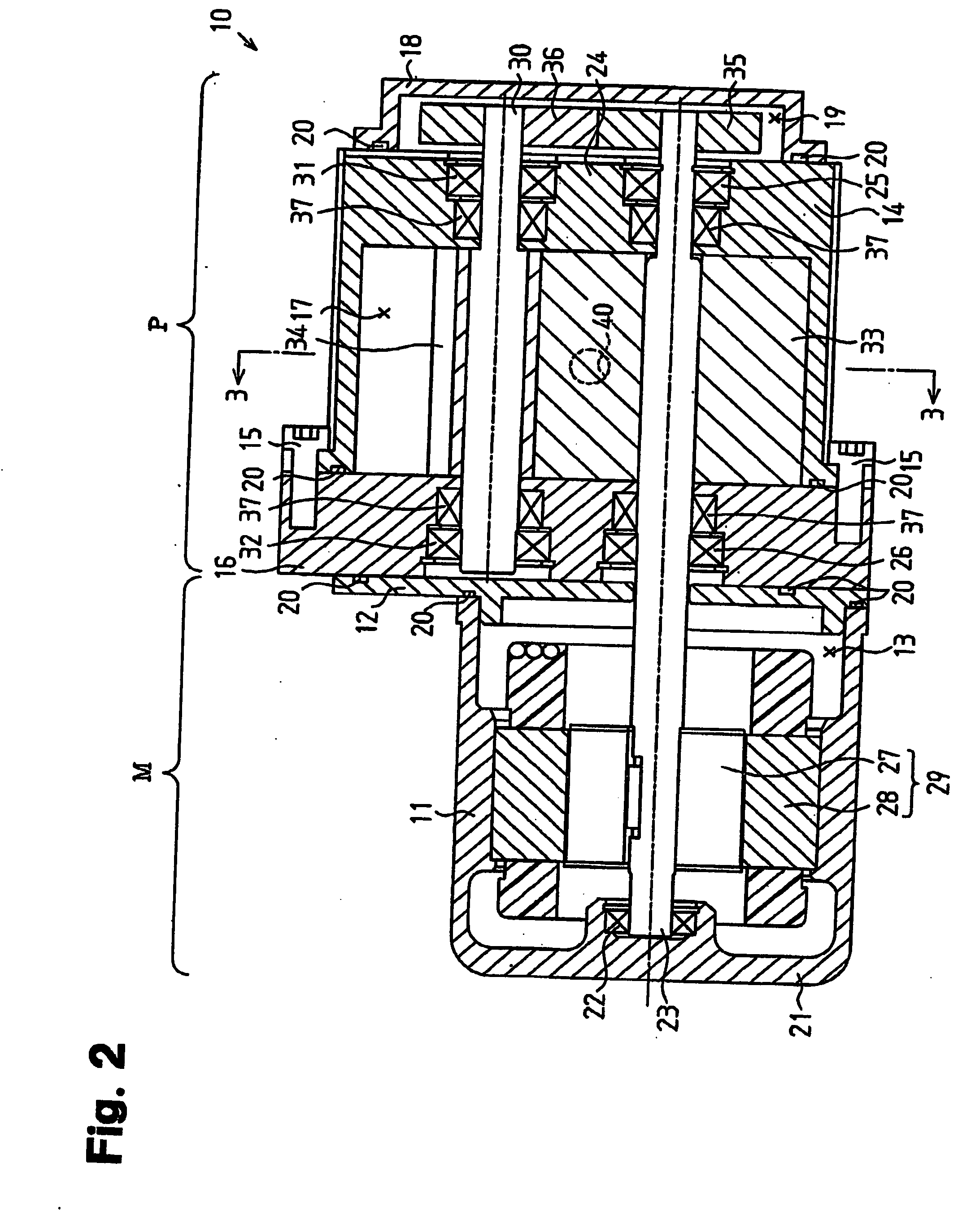 Fluid compressor