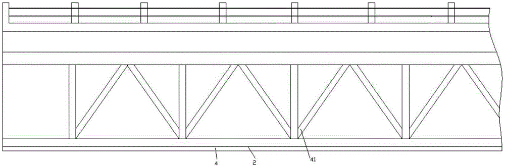 Automatic clearing and maintaining device which has adjustable operation speed and is used for bridge