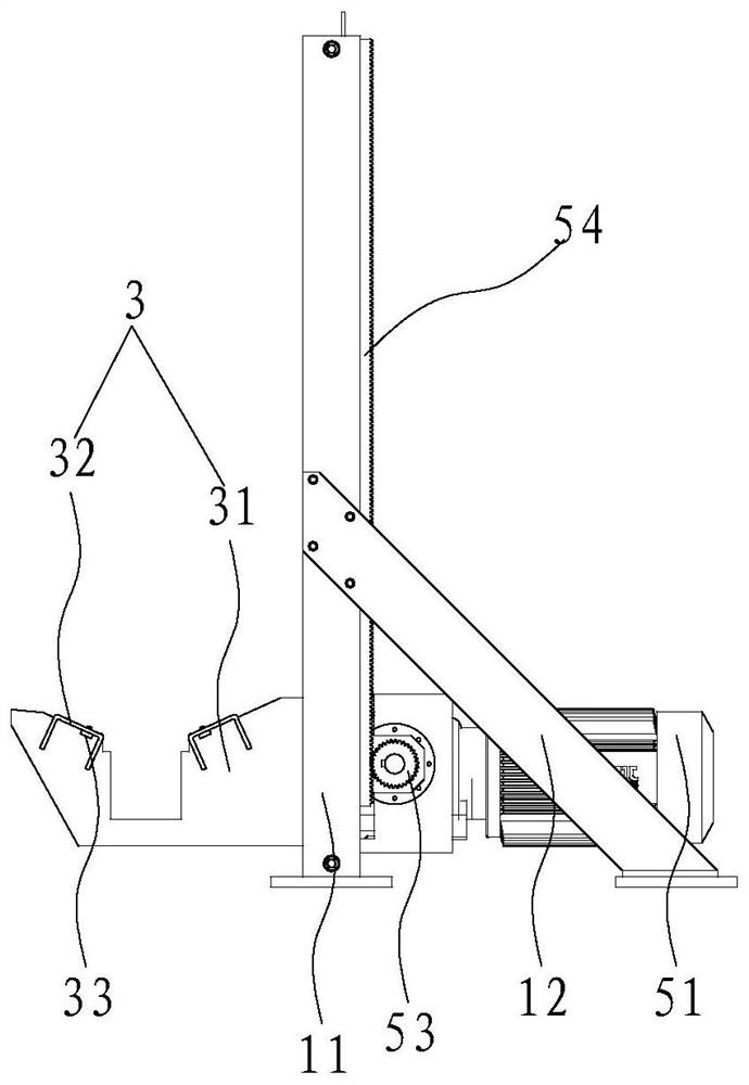 A paper core lifting mechanism