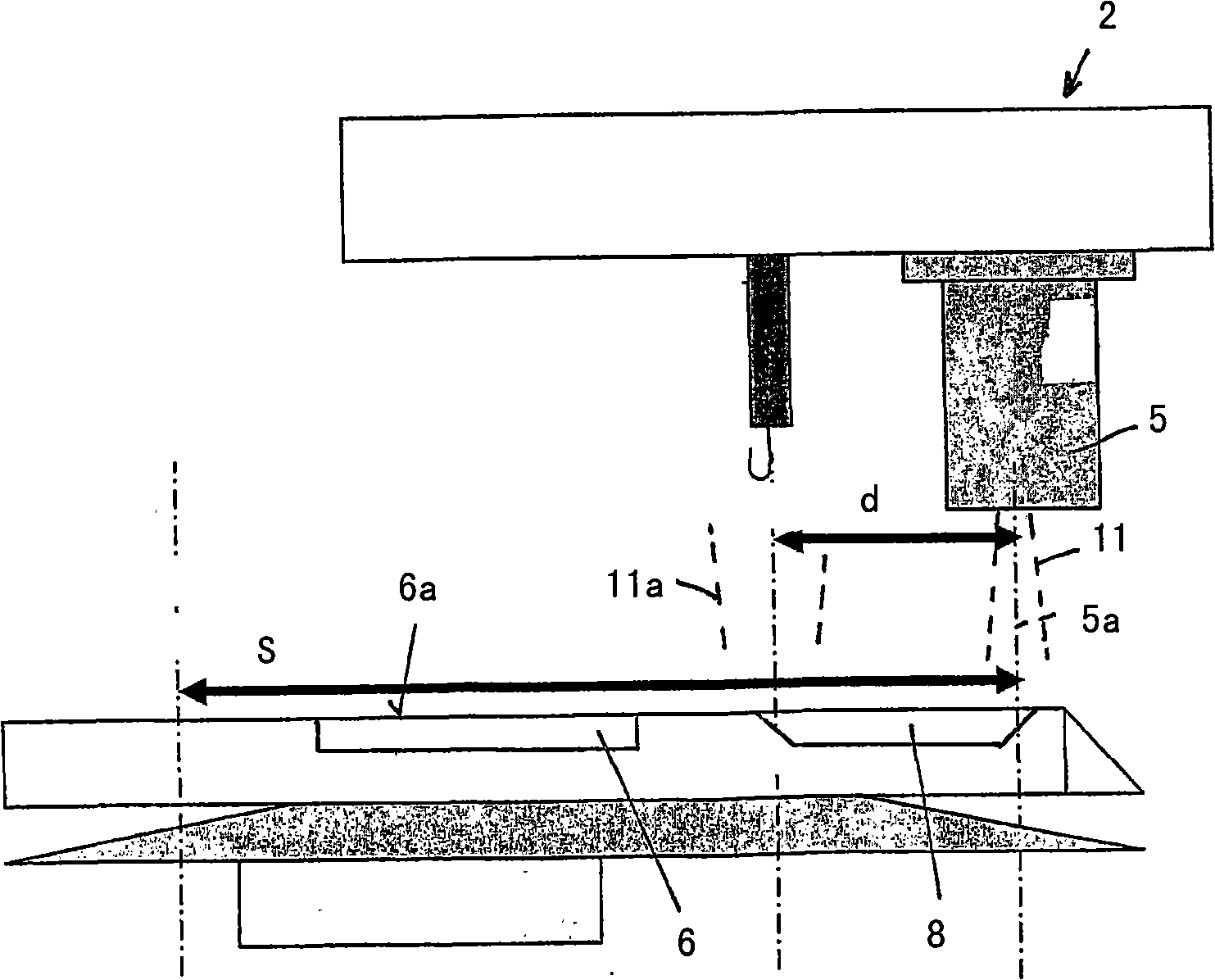 Device for examining workpieces