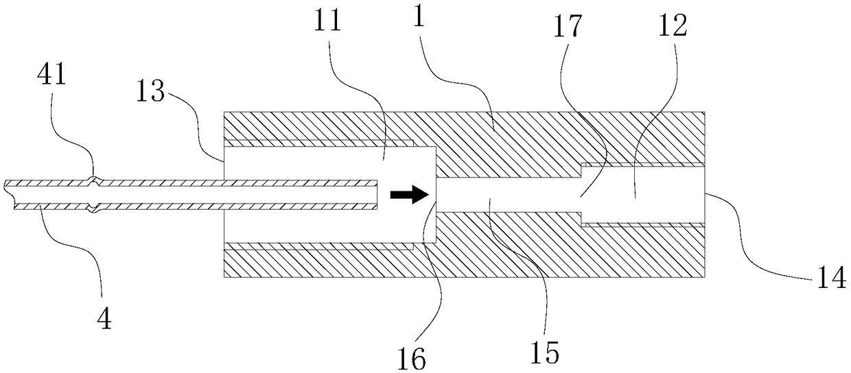 Pipe joint and use method thereof