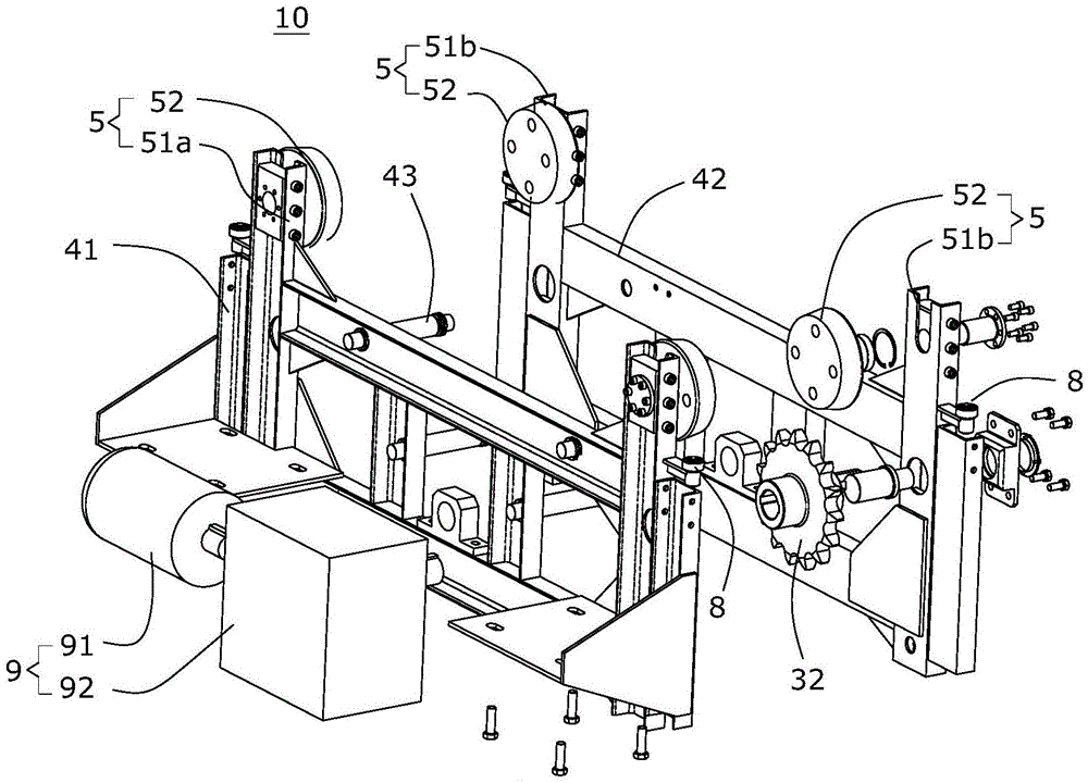 Travelling device for arch bridge