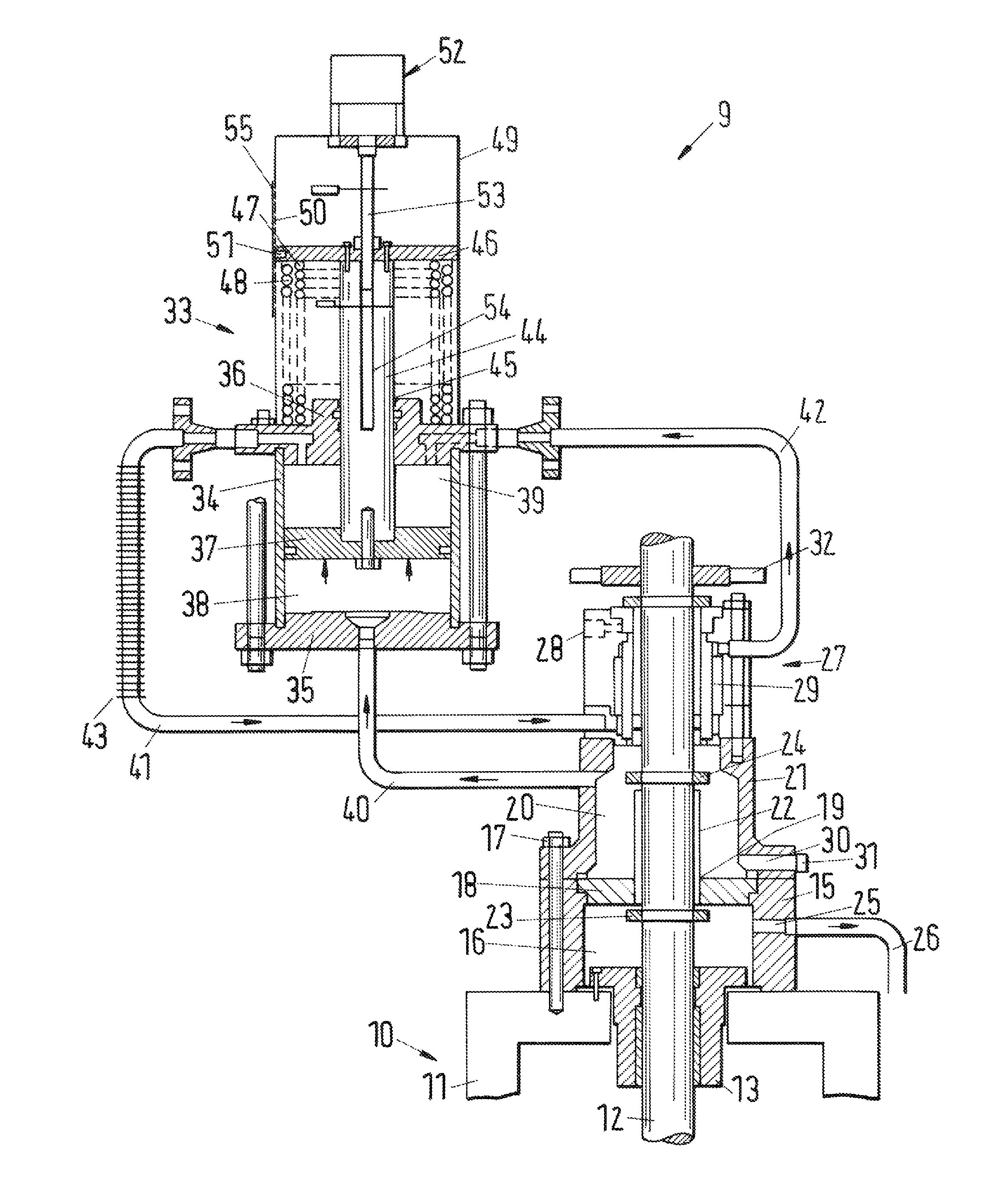 Sealing arrangement for a rotating shaft