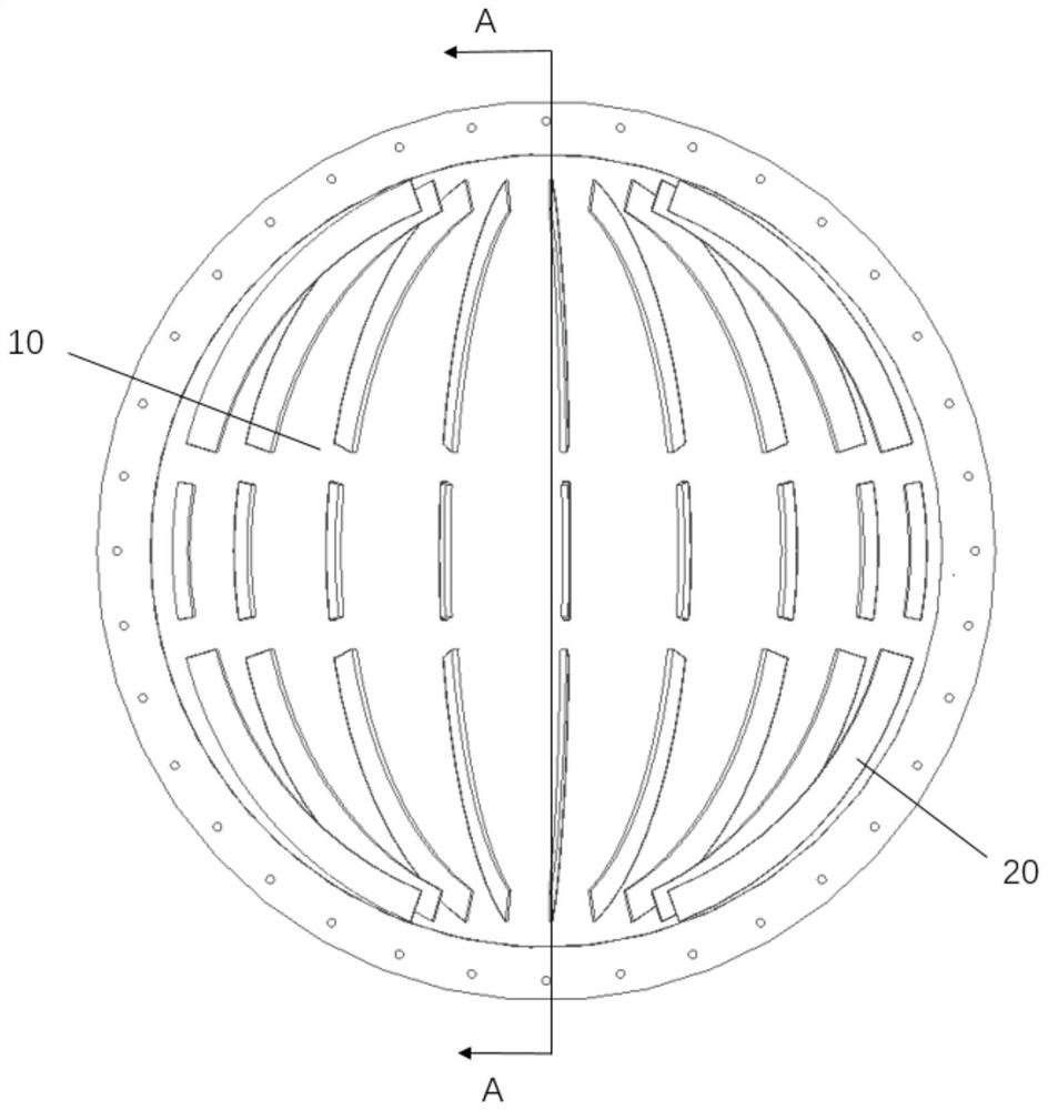 A curved water tank based on the inner wall -faced wing tablet enhances the heat exchange structure