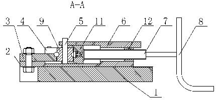 Conduit bending molding device