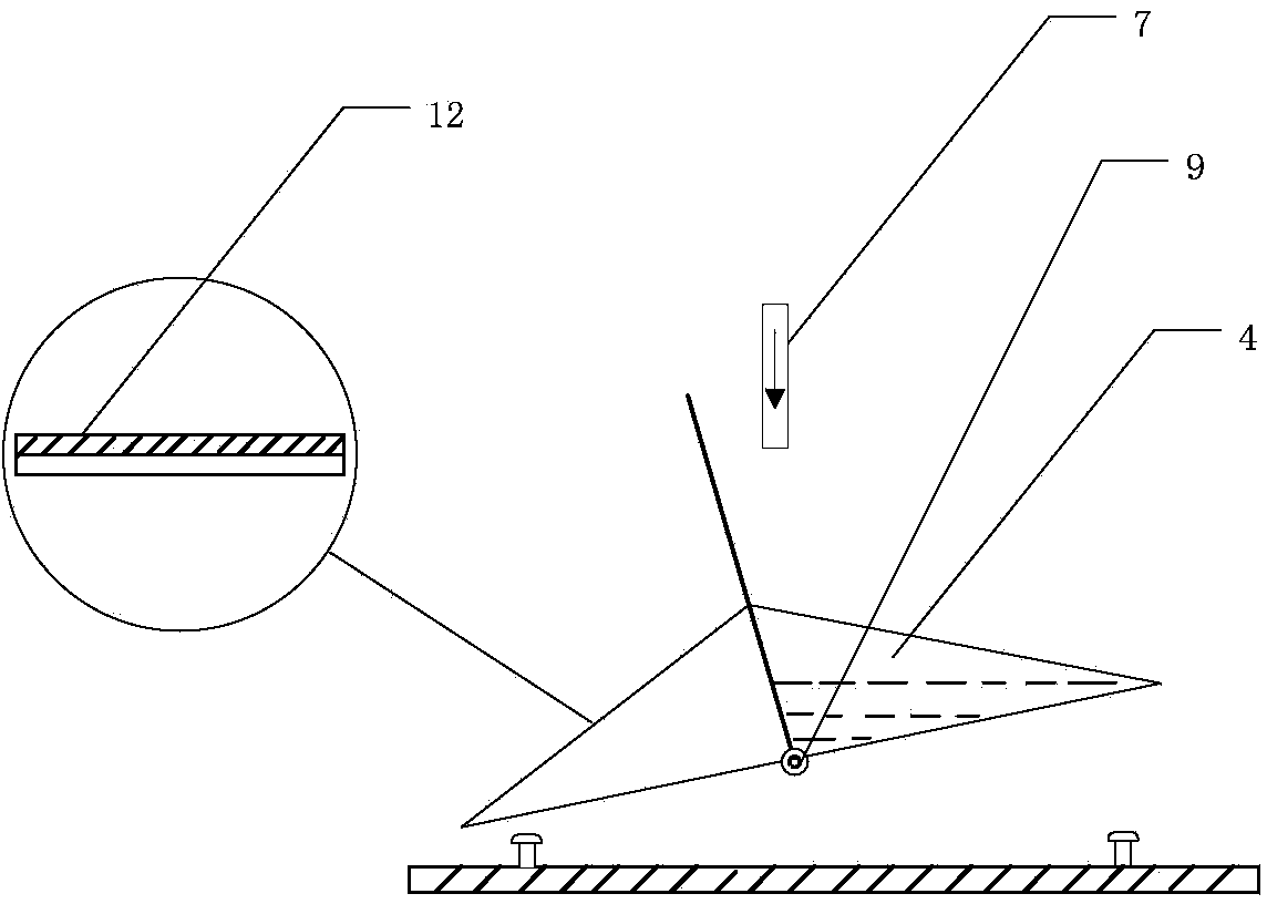 Device for improving measurement accuracy and measurement reliability of single-tipping-bucket rain gauge and use method for same