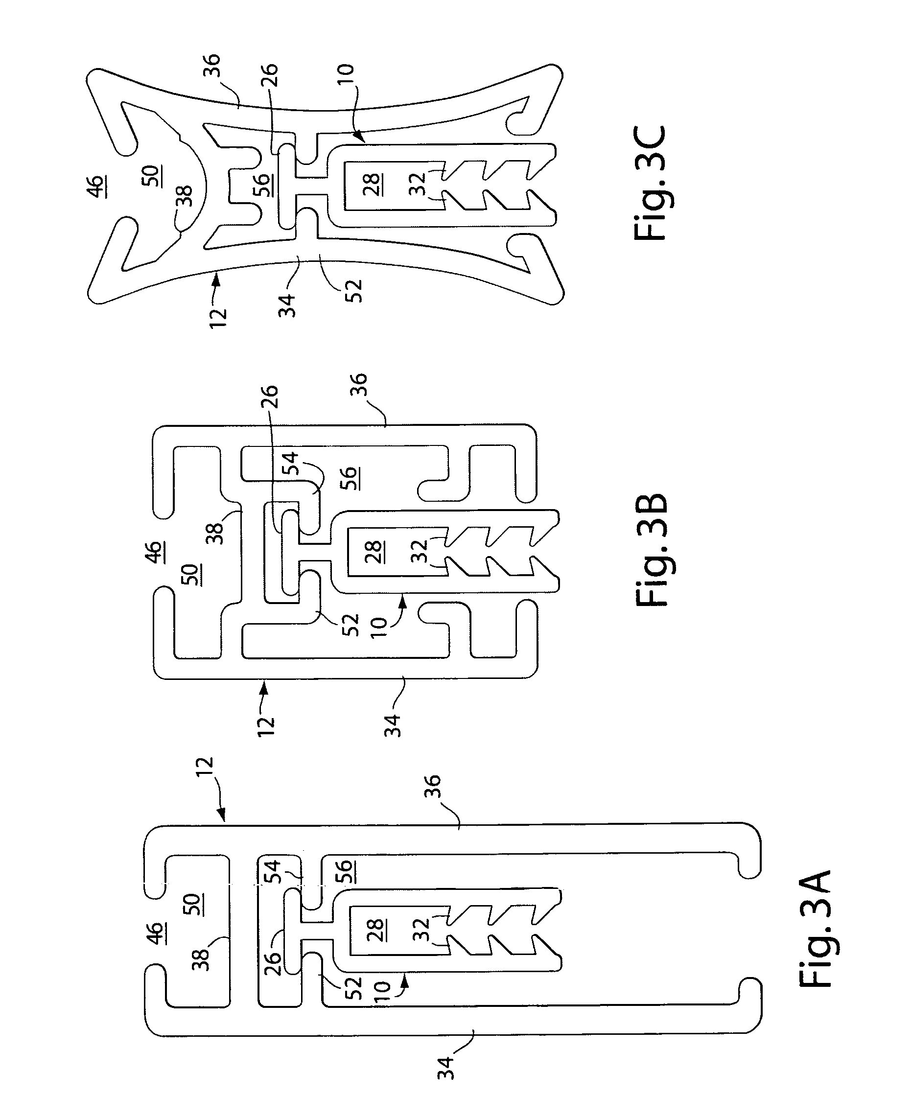 Edge retaining graphic support arrangement