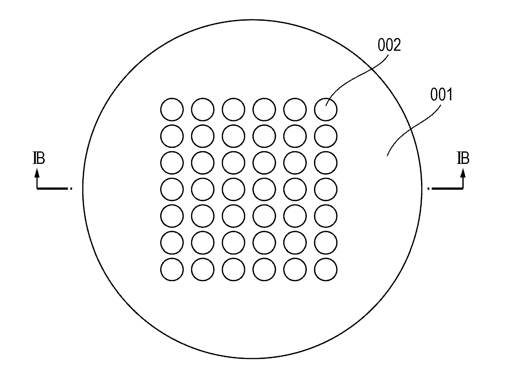 Charged particle beam forming aperture and charged particle beam exposure apparatus