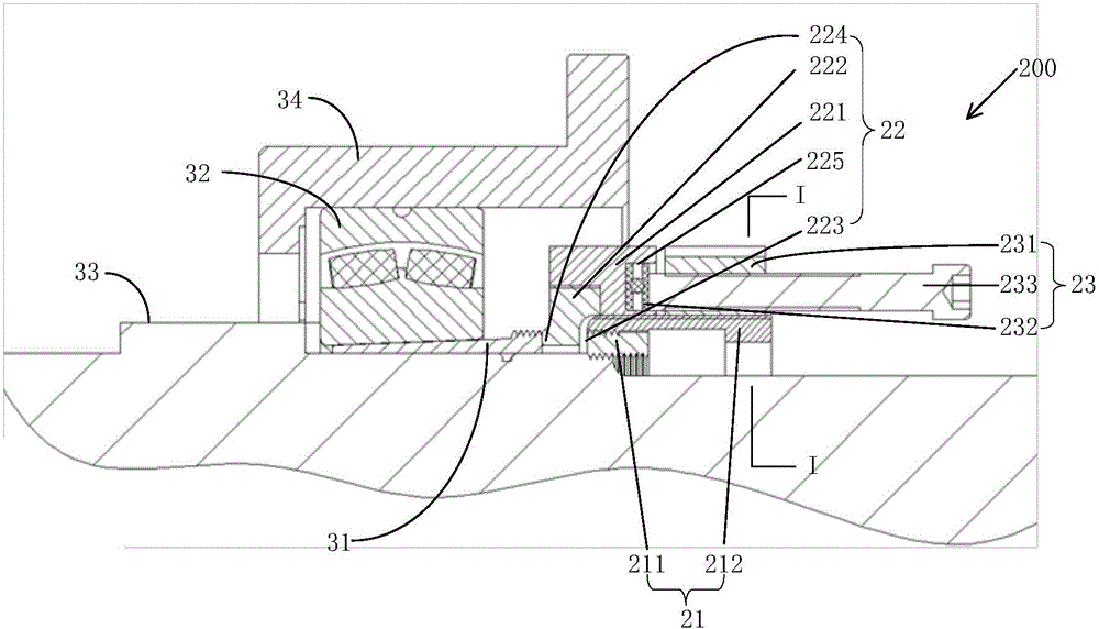 Mounting and dismounting device, mounting method and dismounting method of bearing withdrawal sleeve