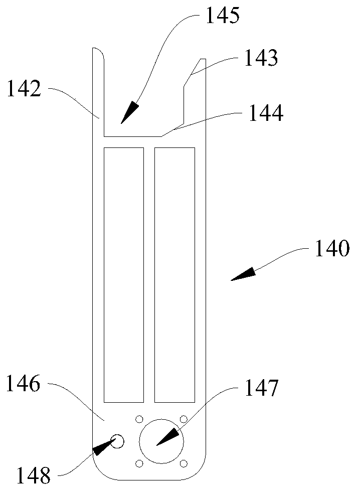 Auxiliary assembly for packaging and packer