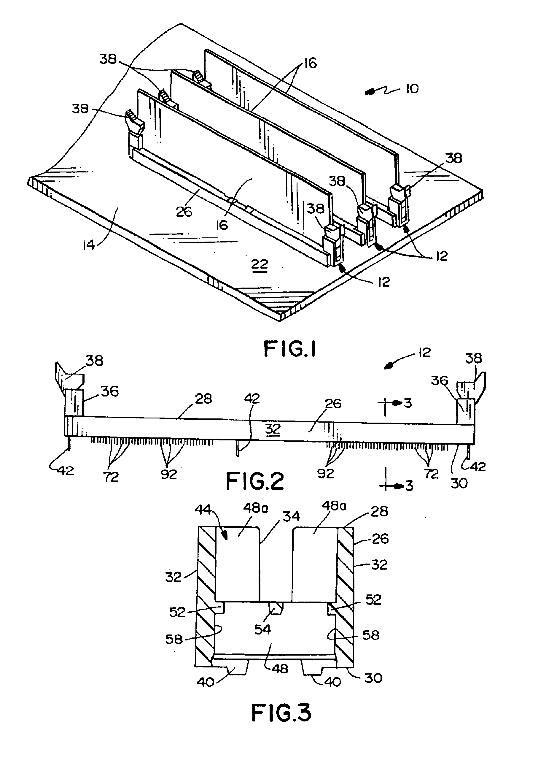 Card edge connector with symmetrical board contacts