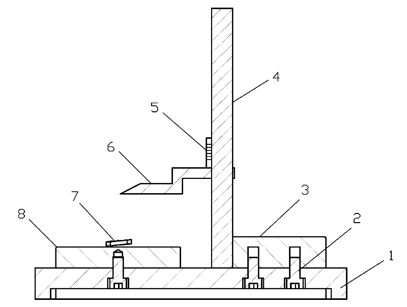 Height measuring device of spring washer elasticity test