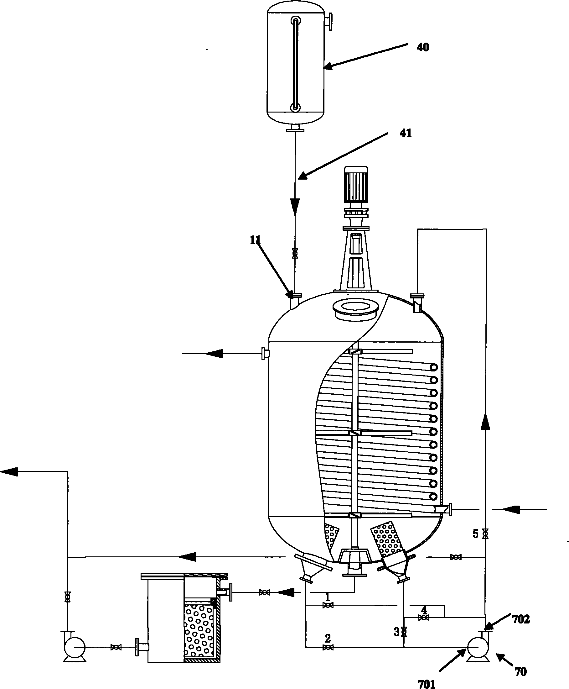 Reactor for producing biodiesel in presence of solid catalyst