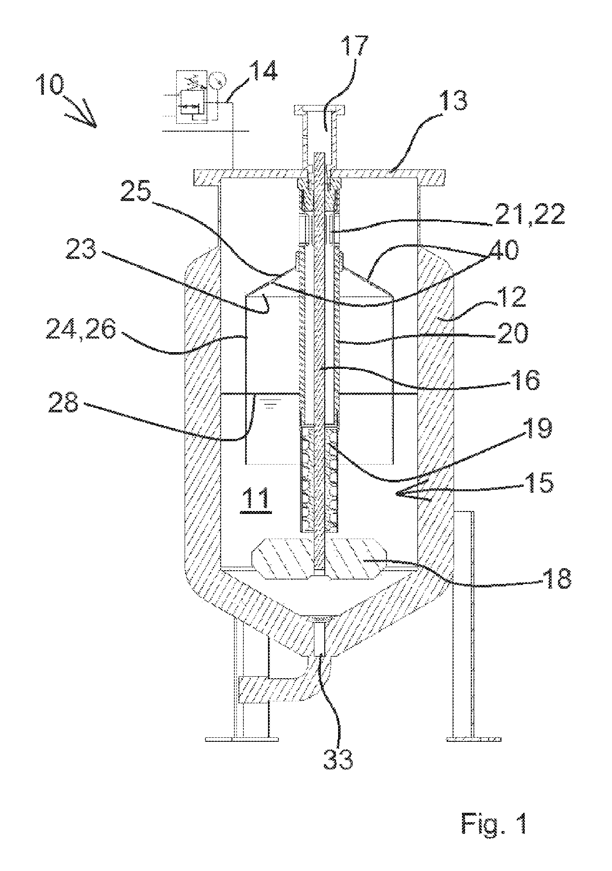 Device ad method for loading a liquid with a gas