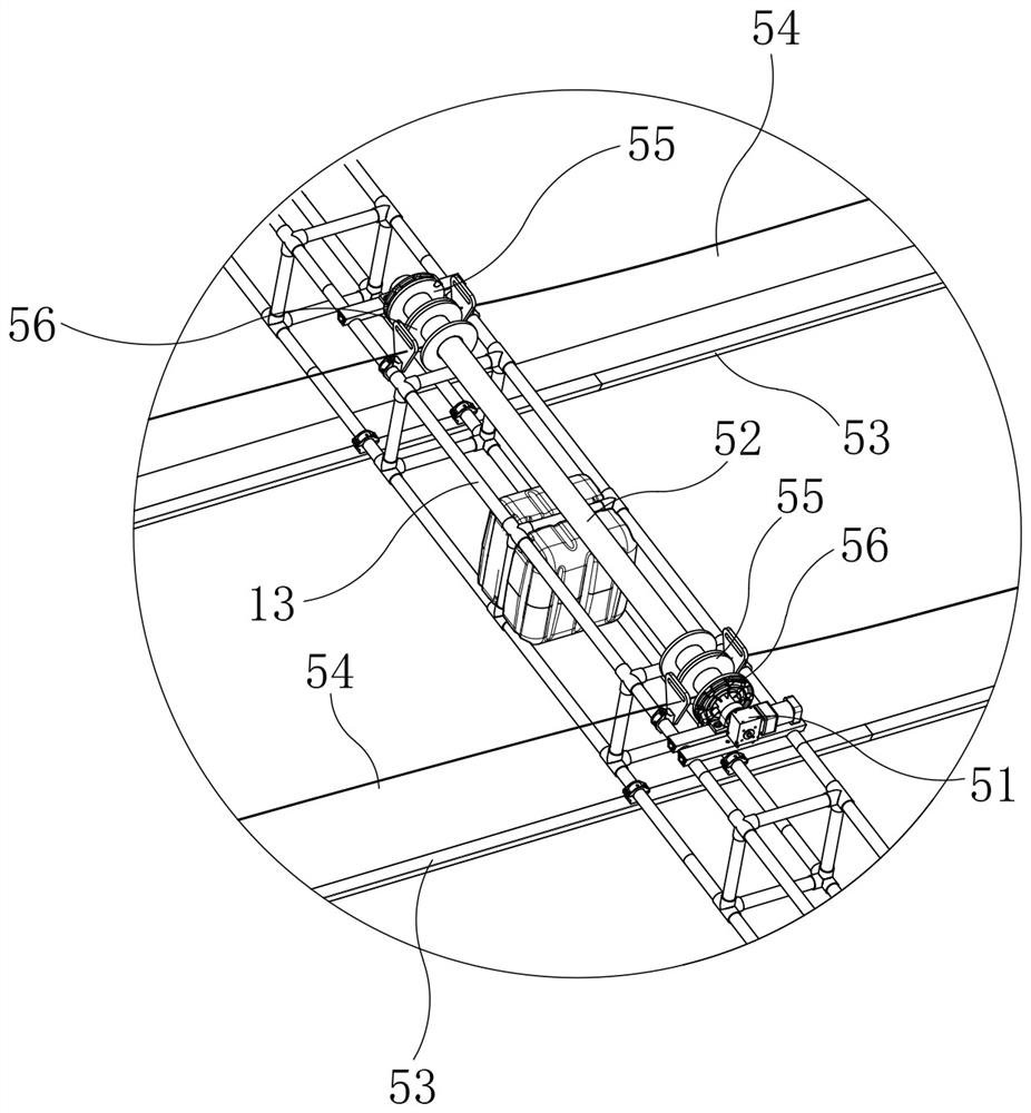 Dirt cleaning device and method for pond intensive culture net cage