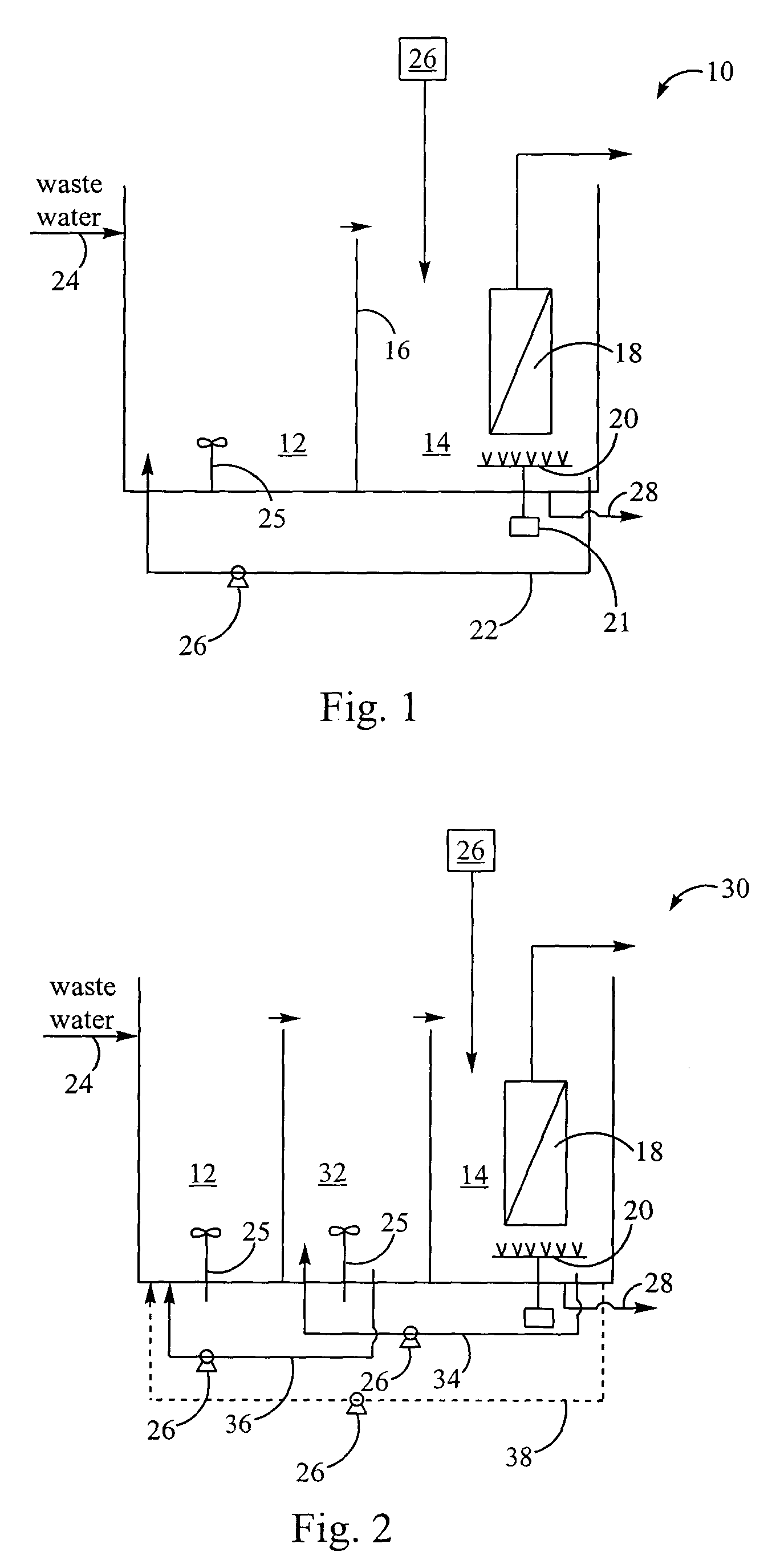 Method for treating wastewater in a membrane bioreactor to produce a low phosphorus effluent