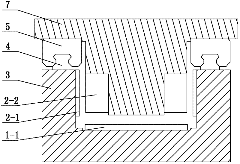 Energy feedback type linear electric motor testing and loading device