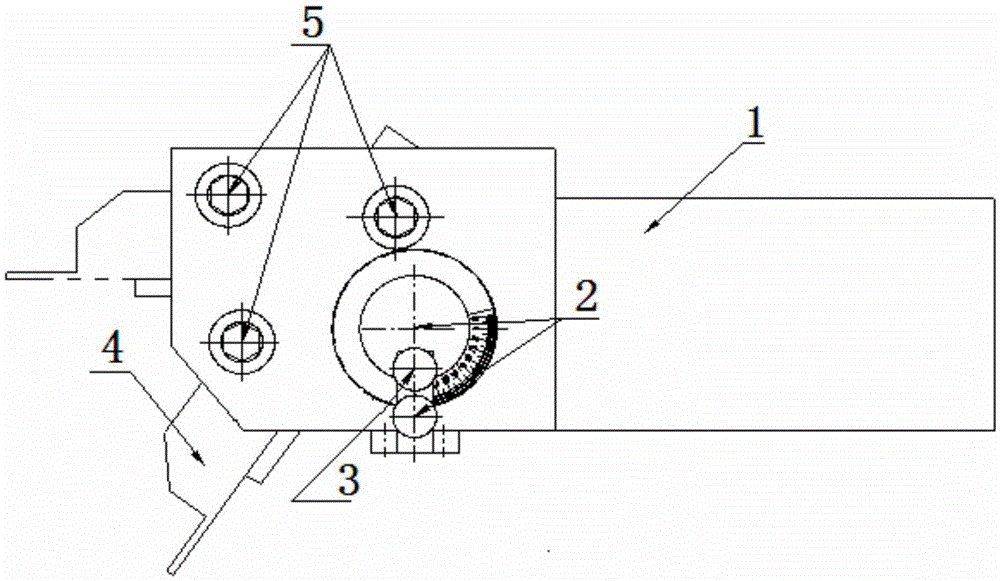 Angle-adjustable inner circle helical tooth and chute machining device