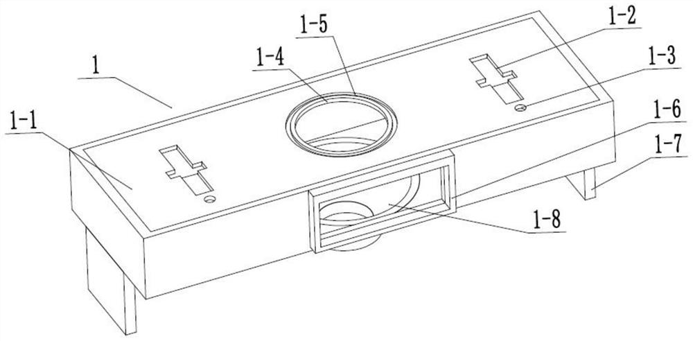 A powder spray recovery device