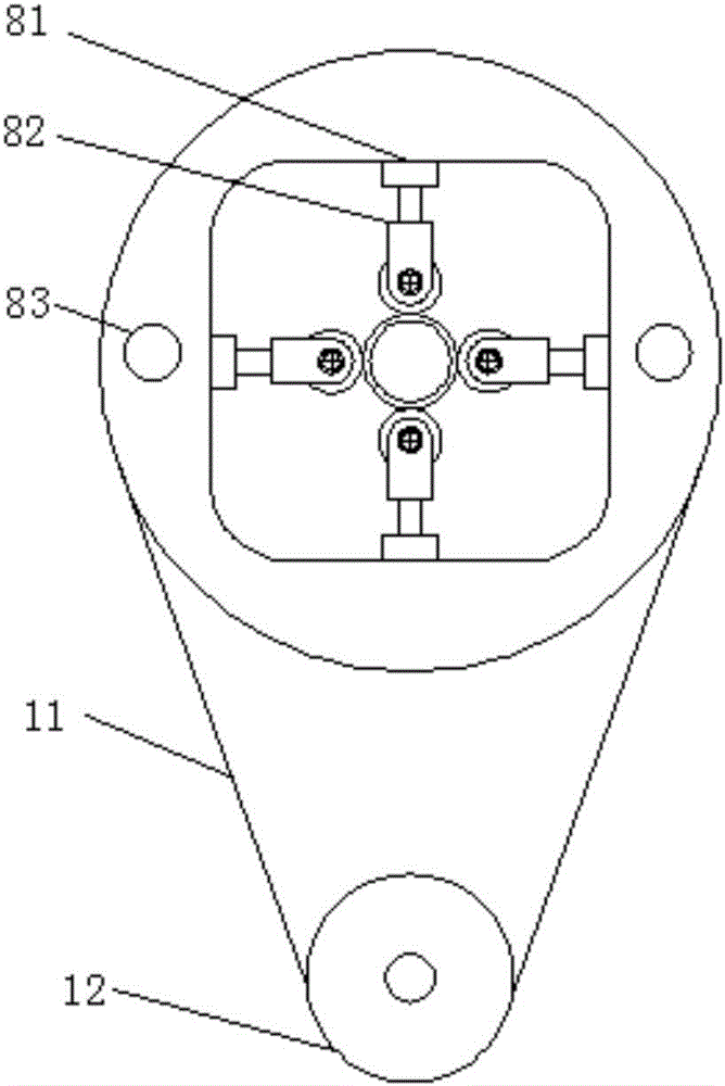 Steel pipe straightening device