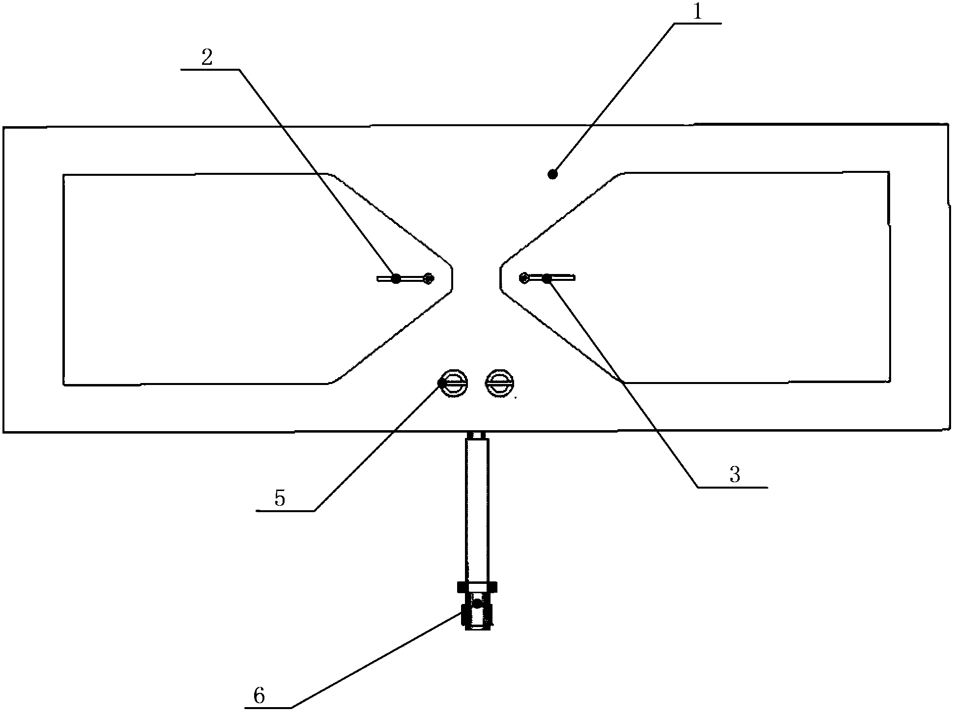 Low-cost broadband vertical polarization ultra high frequency (UHF) wave band antenna installed in limited space