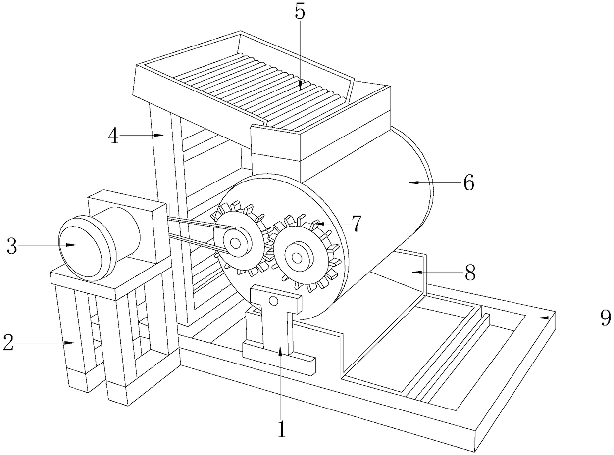 Crushing device for treating internal grease of kitchen garbage