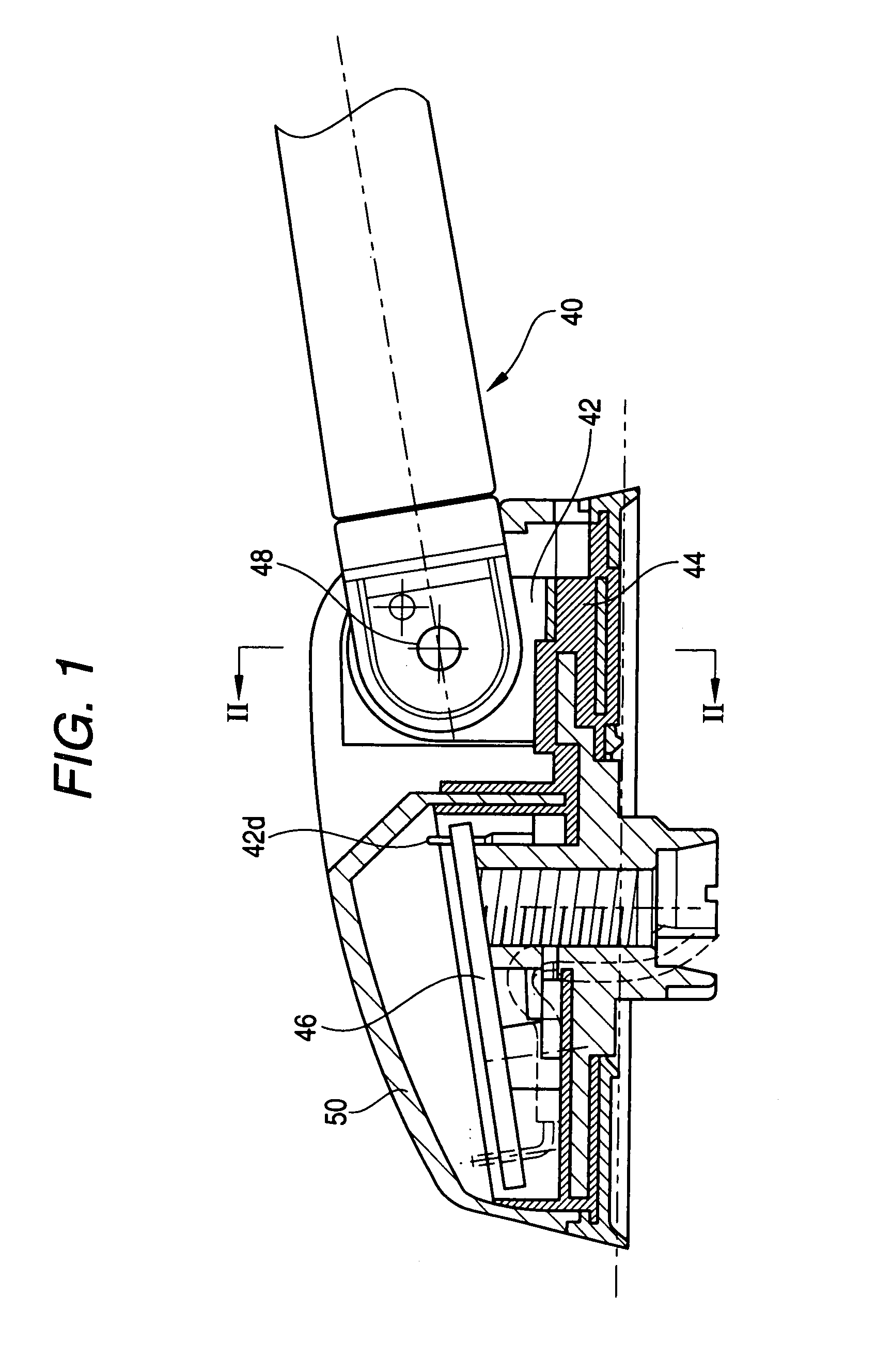 Antenna device mounted on vehicle