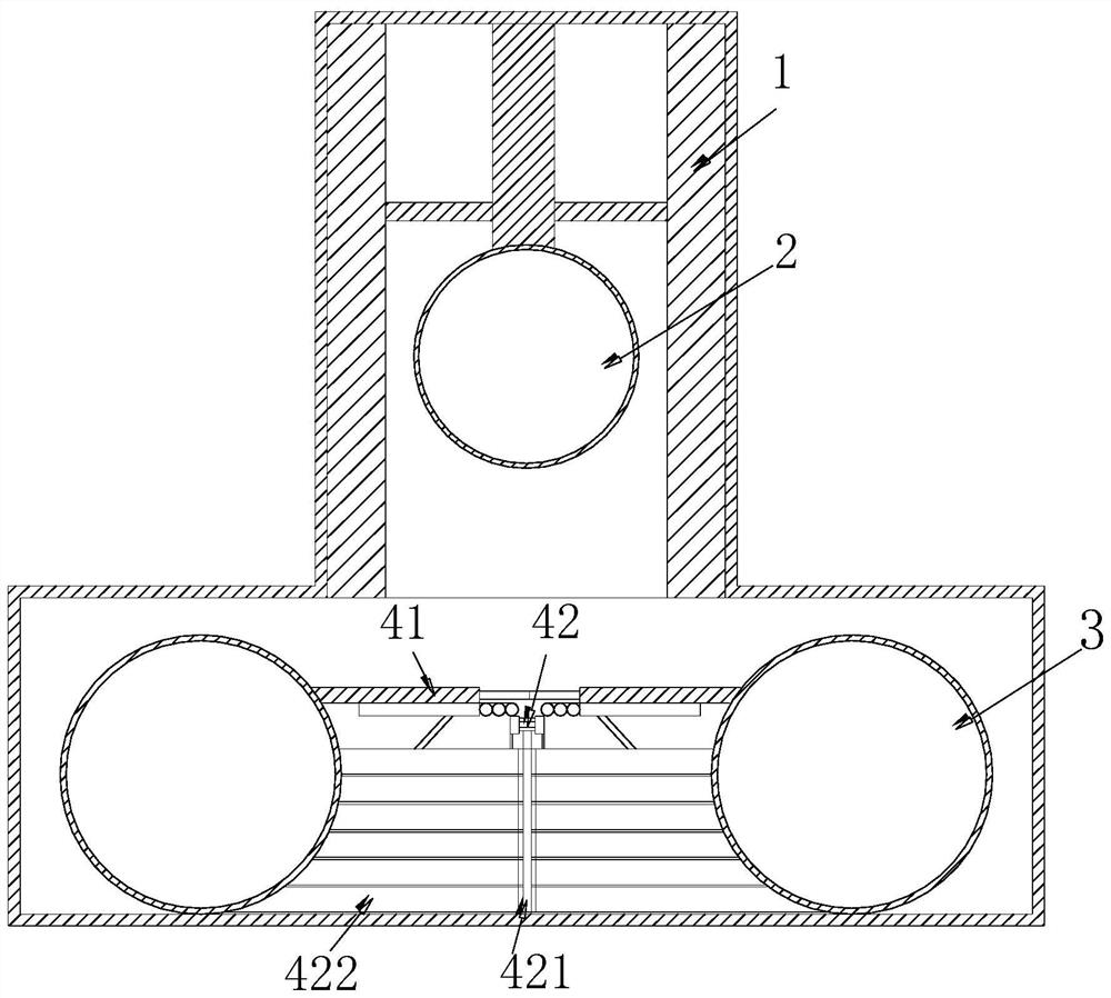 A steel plate recovery bending machine that reduces chip accumulation in auxiliary positioning fixtures