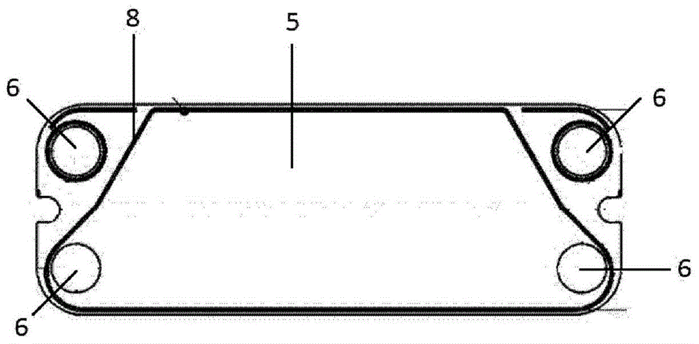 Plate heat exchanger having sealed construction