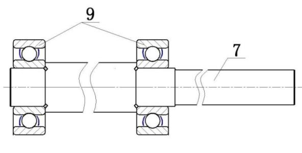 Friction torque testing device for rolling bearing at low temperature