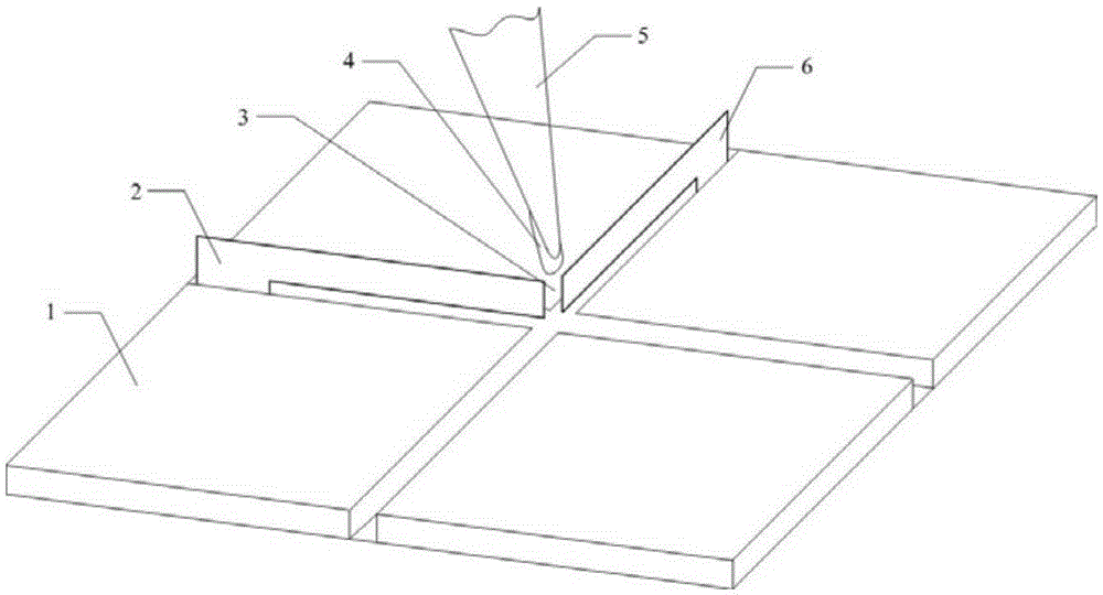 Quartz crystal resonance sensor welded by using low-temperature glass solder and preparation method of quartz crystal resonance sensor