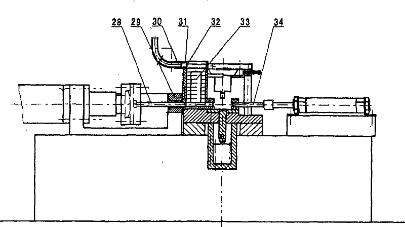 Pintle chain automatic assembly machine