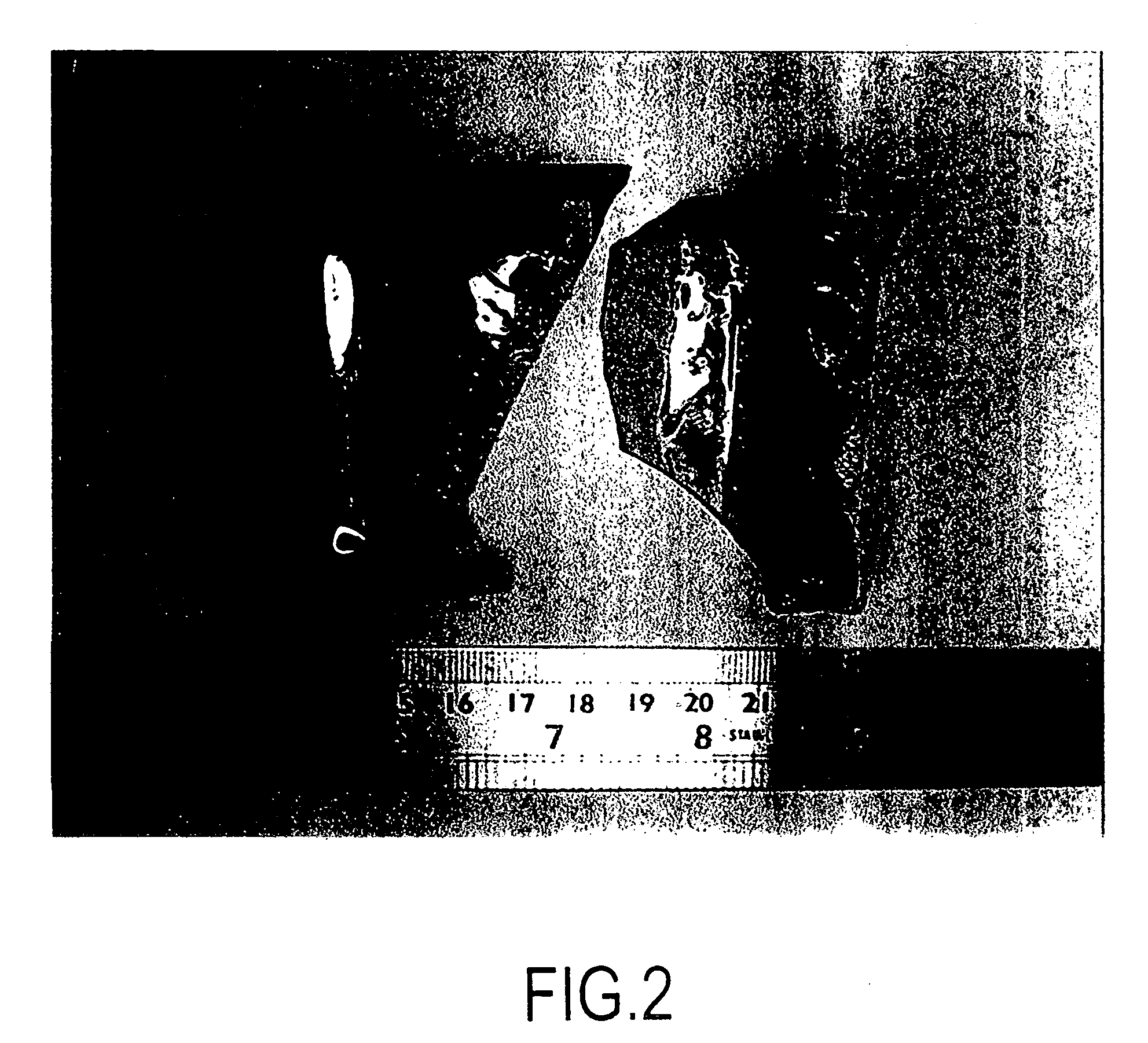 Method of using high temperature plasma to disintegrate waste containing titanyl phthalocyanine