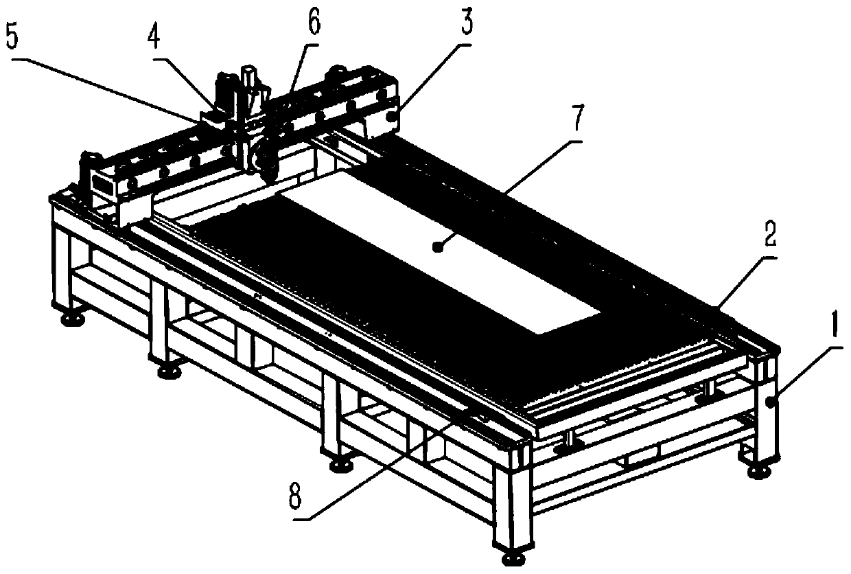 Laser cutting machine with rotatable laser head