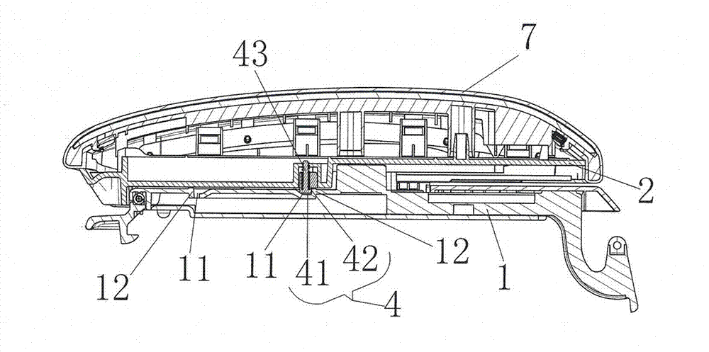 Manual sliding system for armrests of auxiliary fascia consoles