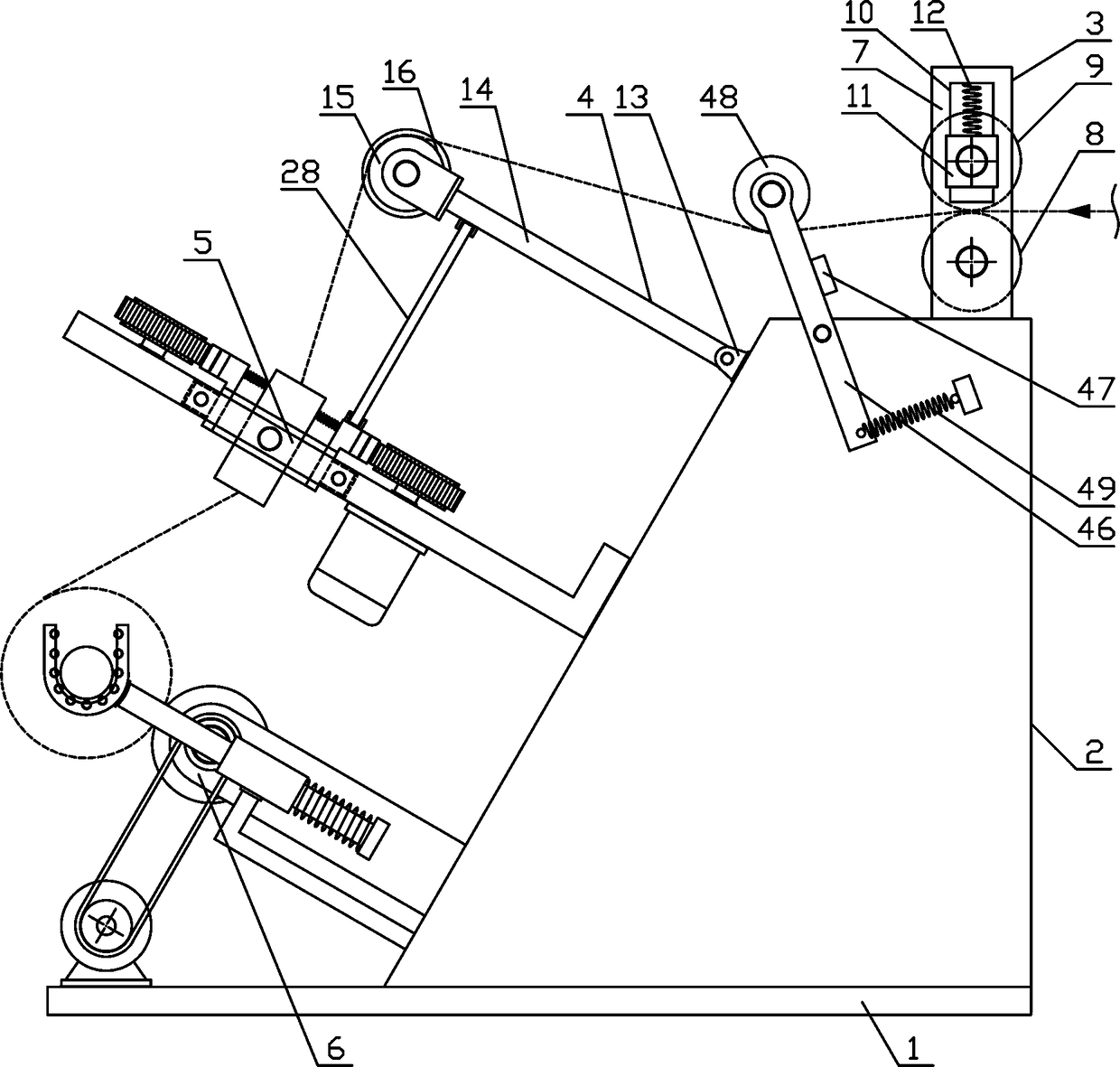 Woolen strip tensioning and winding mechanism