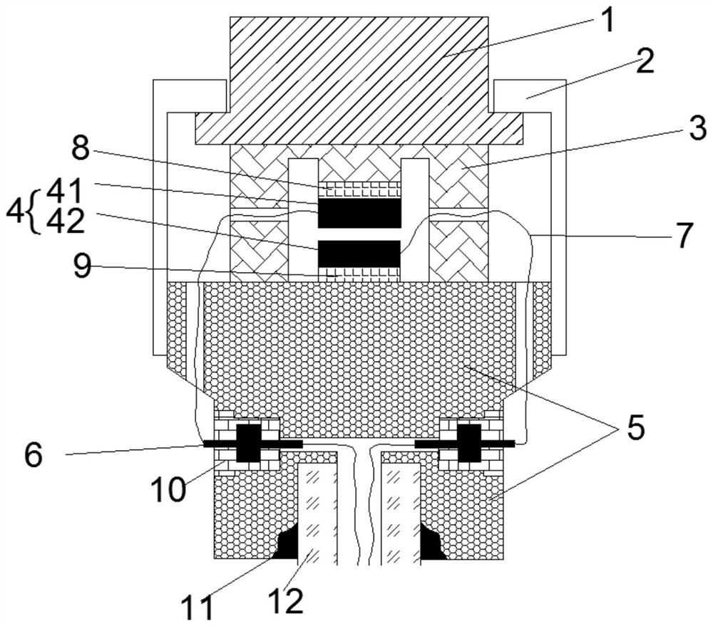 Built-in load sensor of high-pressure vessel and load calculation method