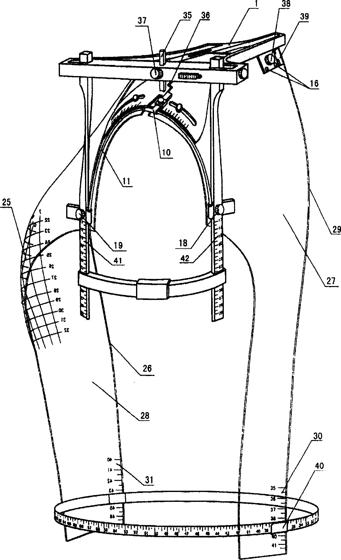 Dress model measuring instrument