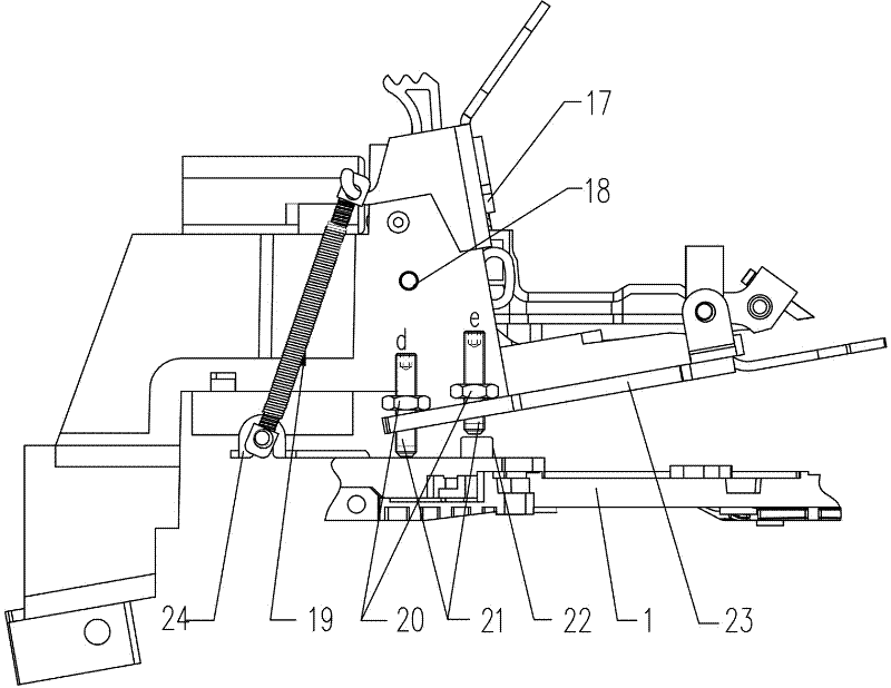 Yarn feeding device of computer silk stockings machine