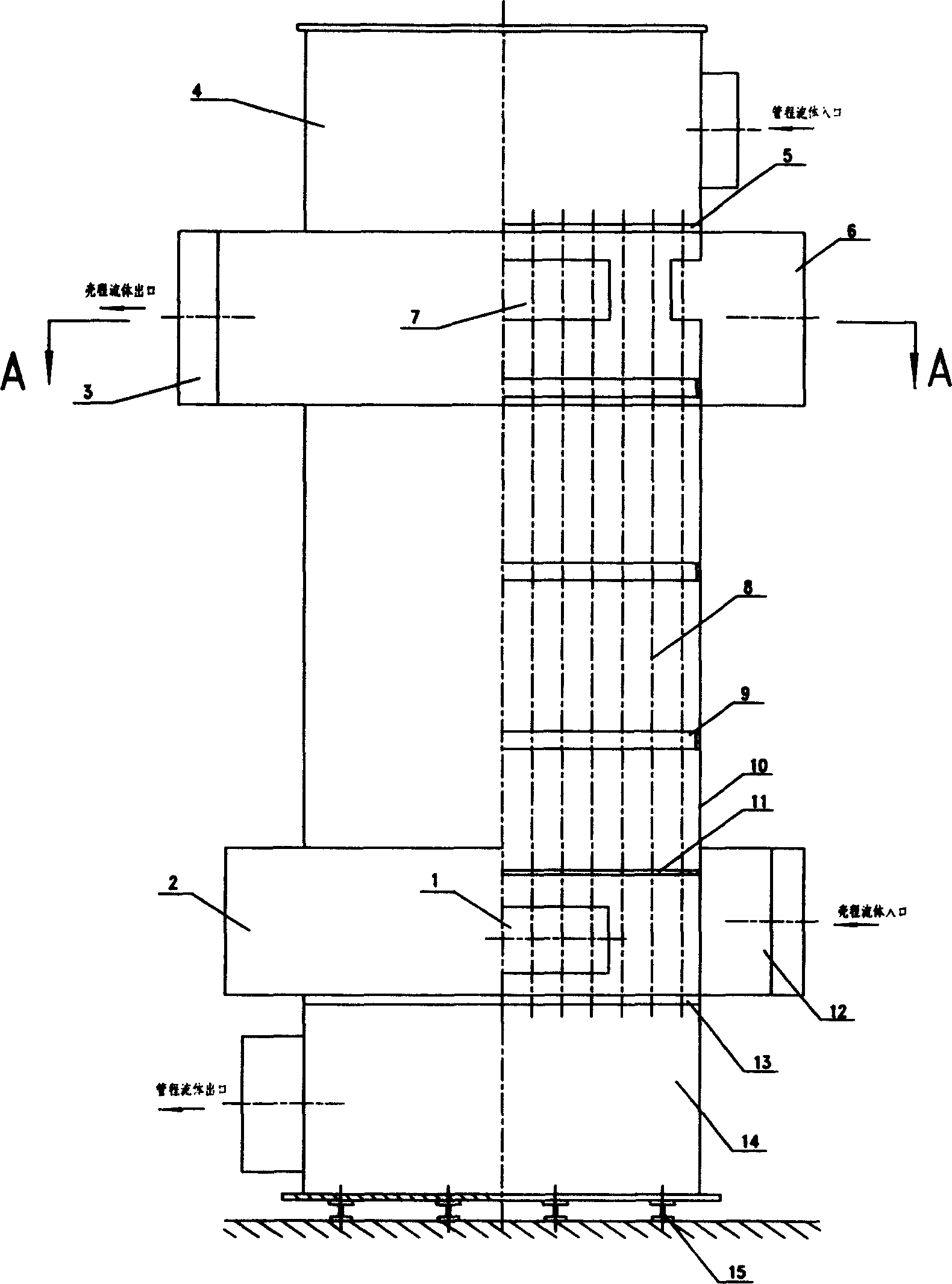 Shell and tube type heat exchanger with sharply enlarged accelerated flow zooming tube bundle and hollow ring