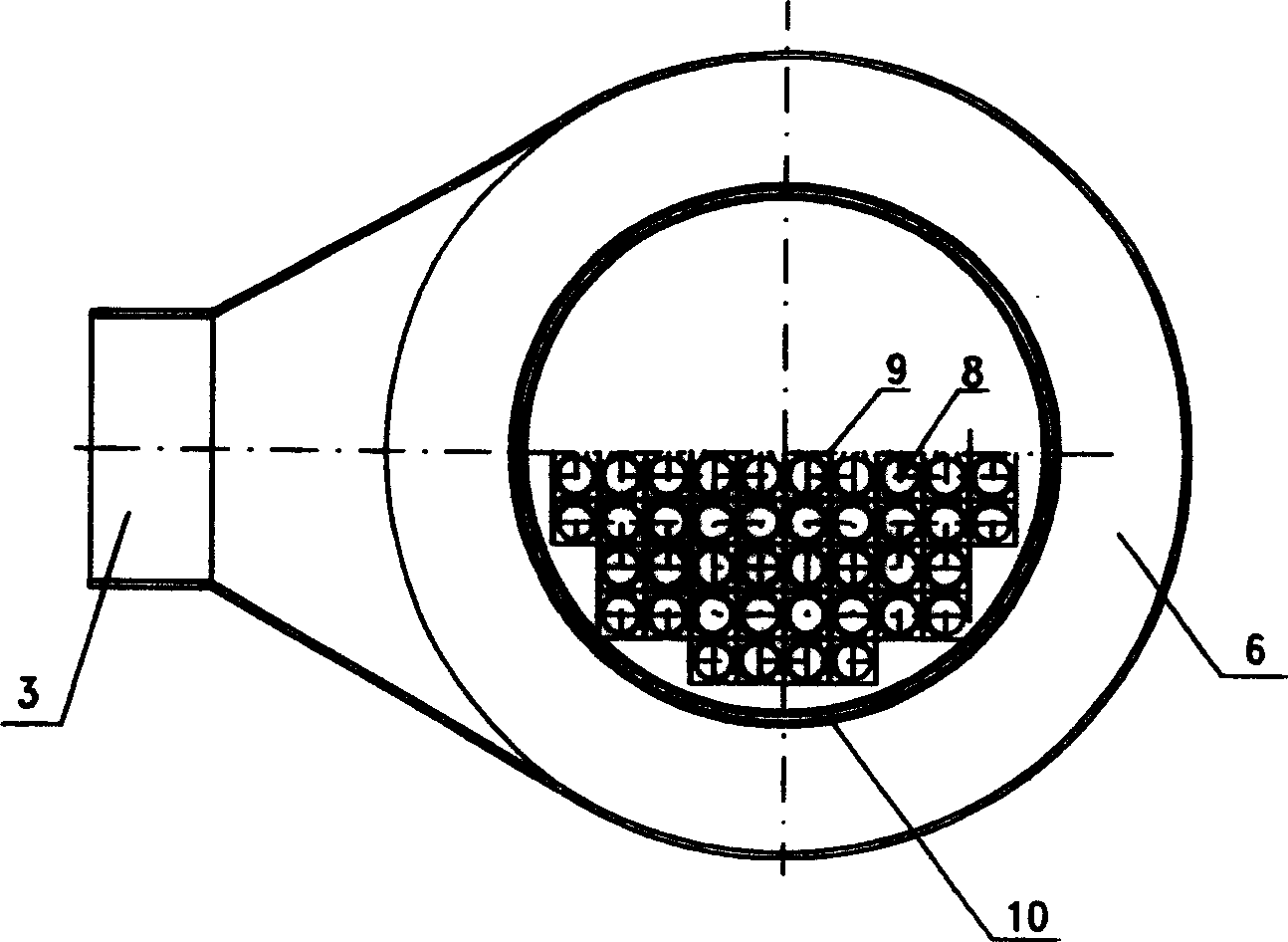 Shell and tube type heat exchanger with sharply enlarged accelerated flow zooming tube bundle and hollow ring