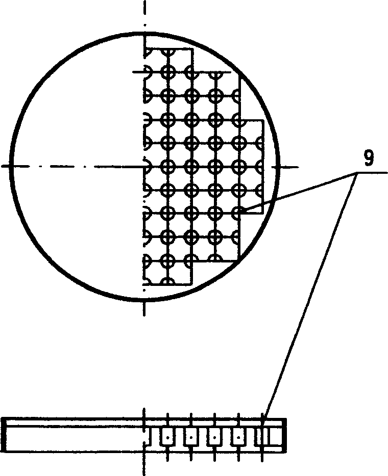 Shell and tube type heat exchanger with sharply enlarged accelerated flow zooming tube bundle and hollow ring