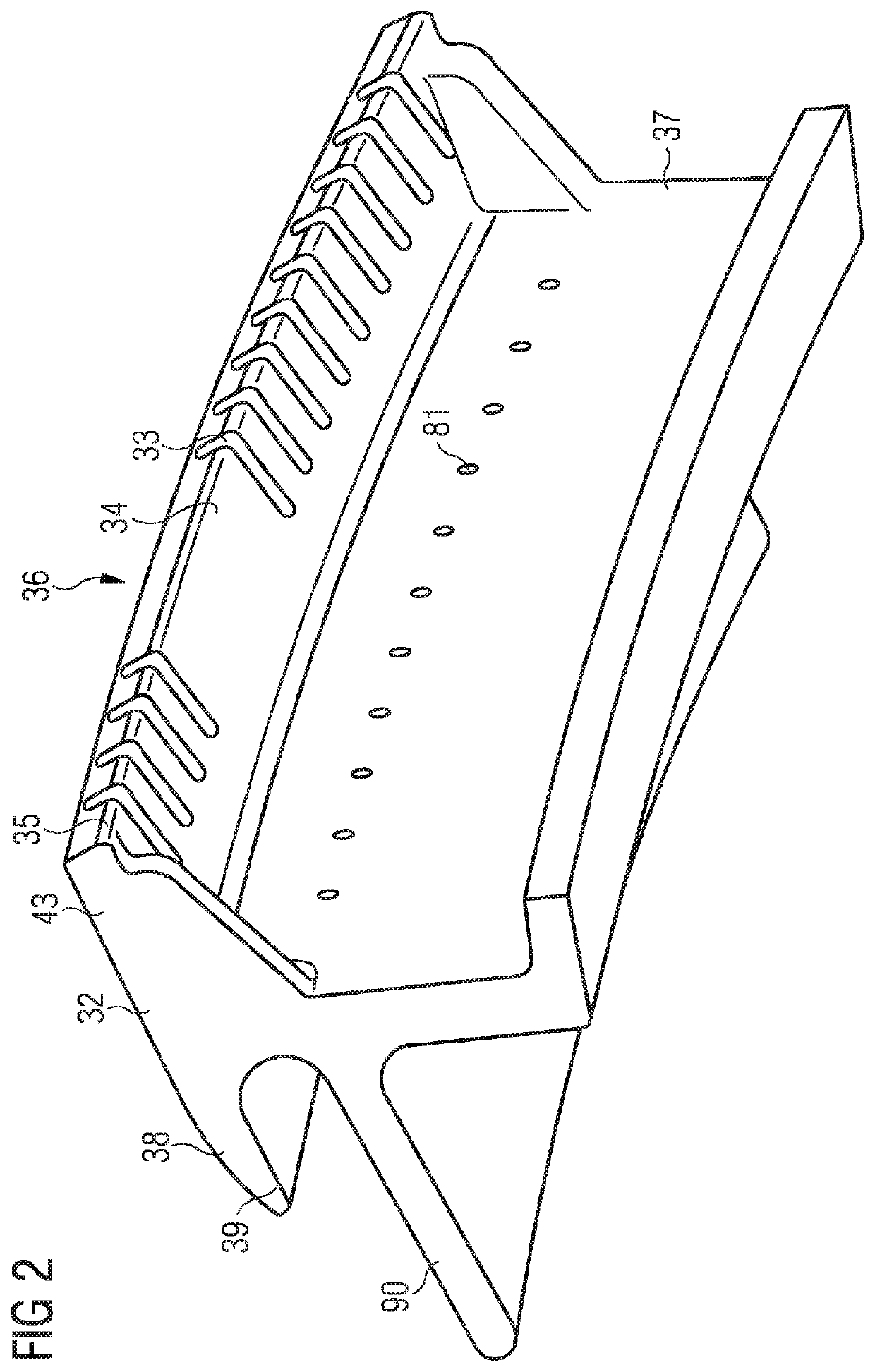 Gas turbine guide vane segment and method of manufacturing