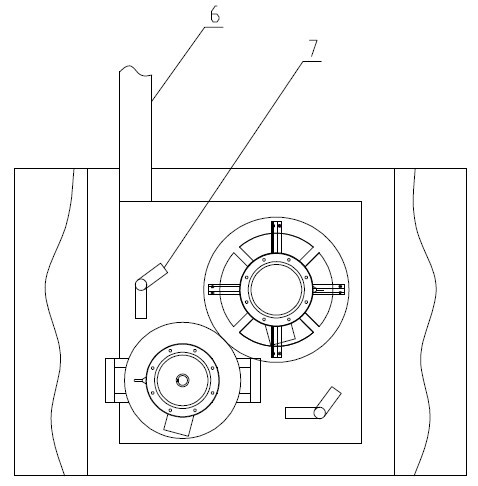 Cement slurry pumping device