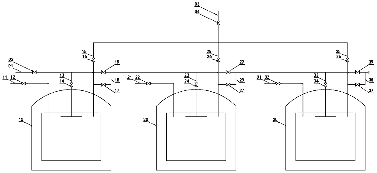 Low-temperature storage tank pre-cooling system and pre-cooling method