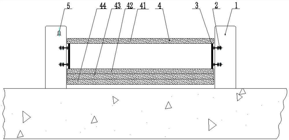 Anti-falling device for bedplate of leather vacuum drying machine