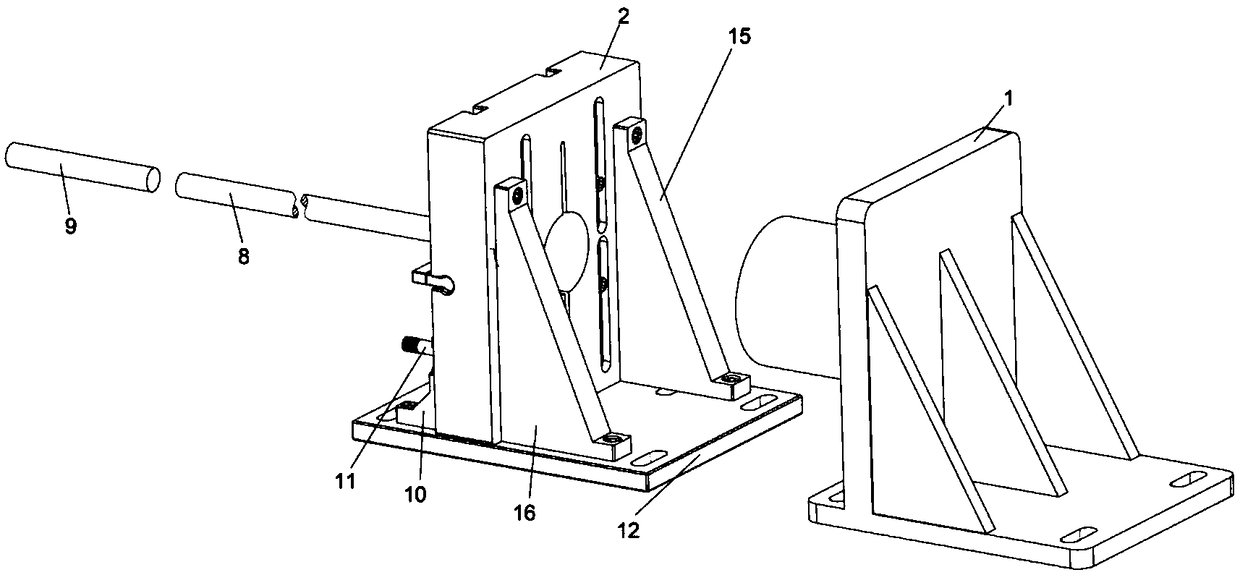 Material dynamic fracture tenacity measuring device based on Hopkinson bar